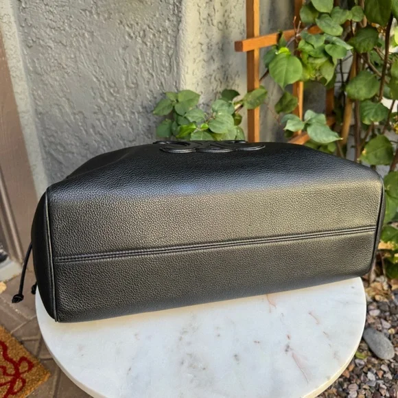 SOLD Celine Pebbled Calf Leather Cabas Drawstring Cuir Triomphe Tote - Picture 10 of 13